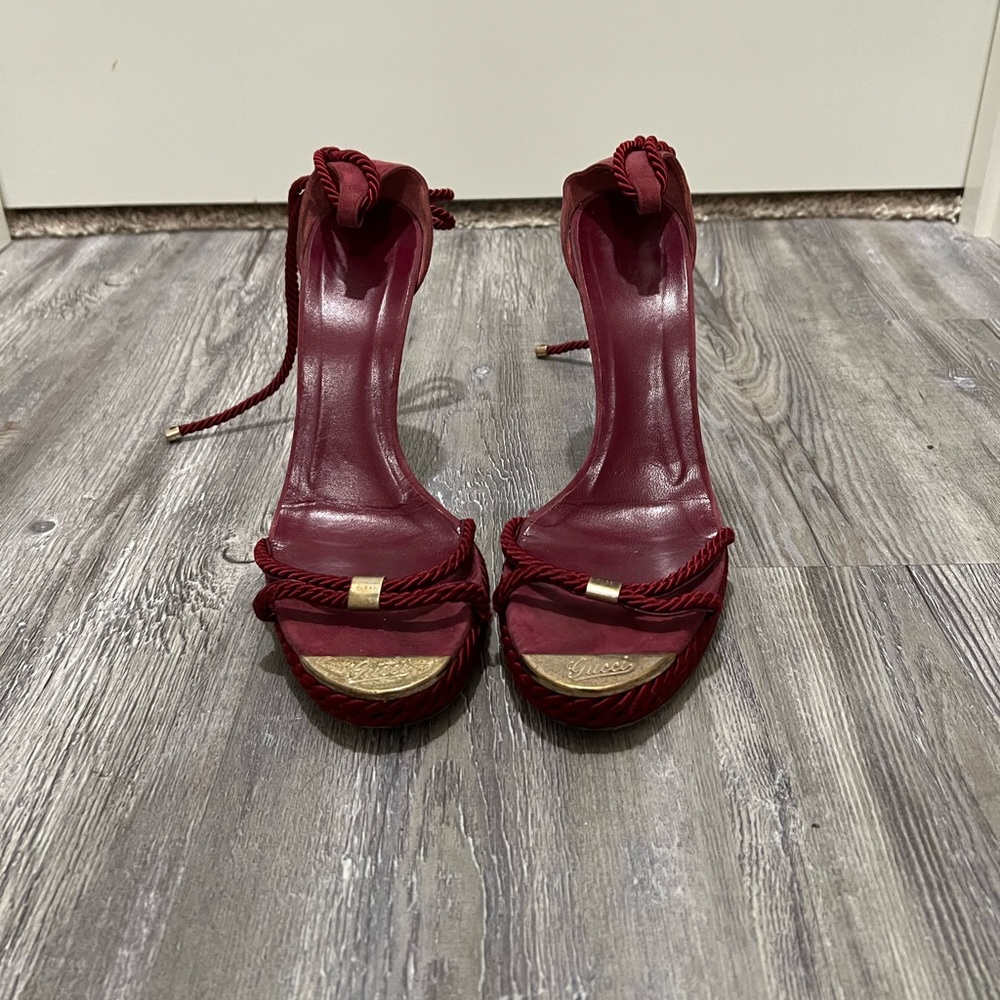 Gucci Burgundy Suede Rope Strap Heels